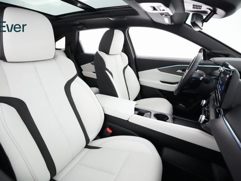 Used 2024 Acura ZDX A-Spec image 10