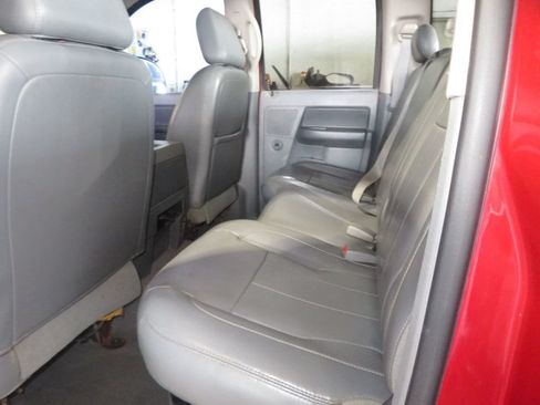 Used 2006 Dodge Ram 2500 Truck Laramie AWD/4WD image 25