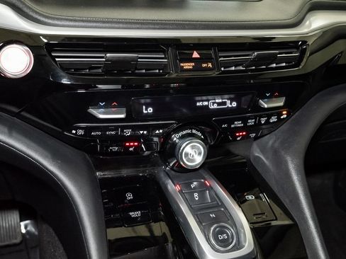Used 2024 Acura MDX SH-AWD w/ Technology Package image 22