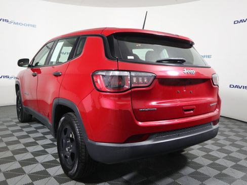 Used 2017 Jeep Compass Sport FWD image 9