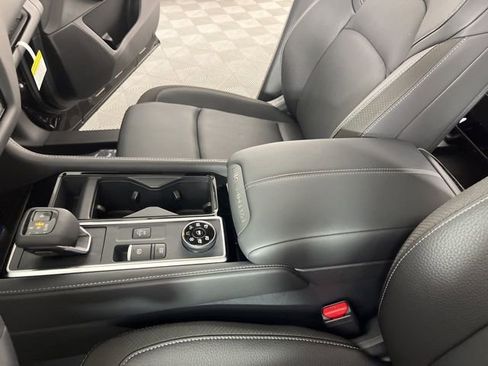 New 2026 Nissan Pathfinder SL w/ SL Premium Package AWD/4WD image 29