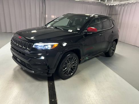 Used 2023 Jeep Compass Limited w/ Elite Group for (Red) Edition AWD/4WD image 3