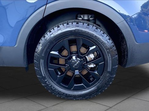 Used 2025 Kia Telluride AWD image 10