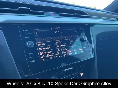 Used 2023 Volkswagen Arteon SEL image 18