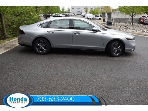 New 2026 Honda Accord Hybrid EX-L image 8