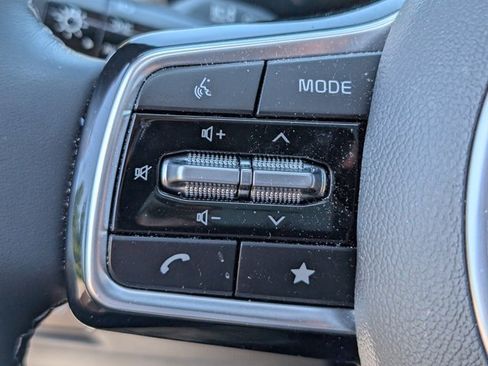 Used 2025 Kia Sorento S w/ Panoramic Sunroof Package FWD image 18