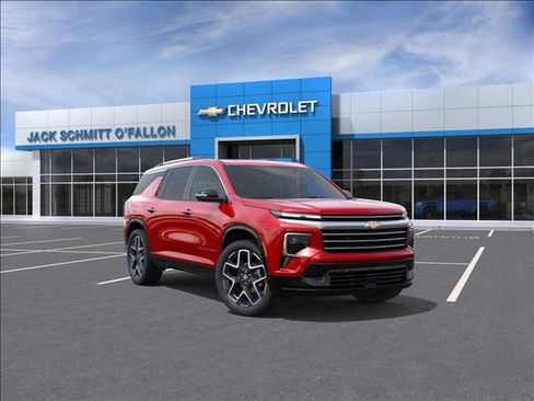 New 2026 Chevrolet Traverse High Country w/ LPO, Floor Liner Package FWD image 1