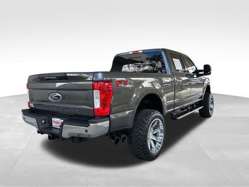 Used 2017 Ford F250 Lariat w/ Lariat Ultimate Package image 3