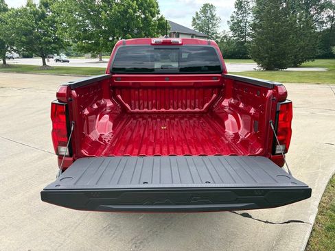 New 2026 Chevrolet Colorado W/T w/ WT Custom Package AWD/4WD image 4
