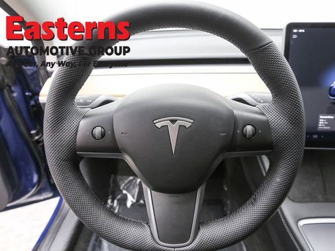 Used 2023 Tesla Model 3 Standard Range image 10