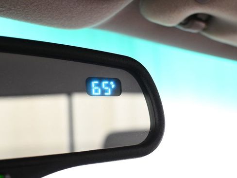 Used 2002 Toyota Tundra Limited image 16