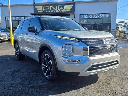 Used 2022 Mitsubishi Outlander SE AWD/4WD image 4