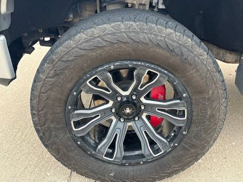 Used 2021 GMC Sierra 1500 AT4 w/ AT4 Premium Package AWD/4WD image 49