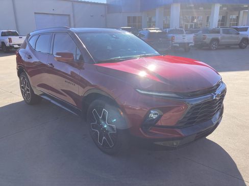 Used 2023 Chevrolet Blazer RS w/ Driver Confidence II Package image 3