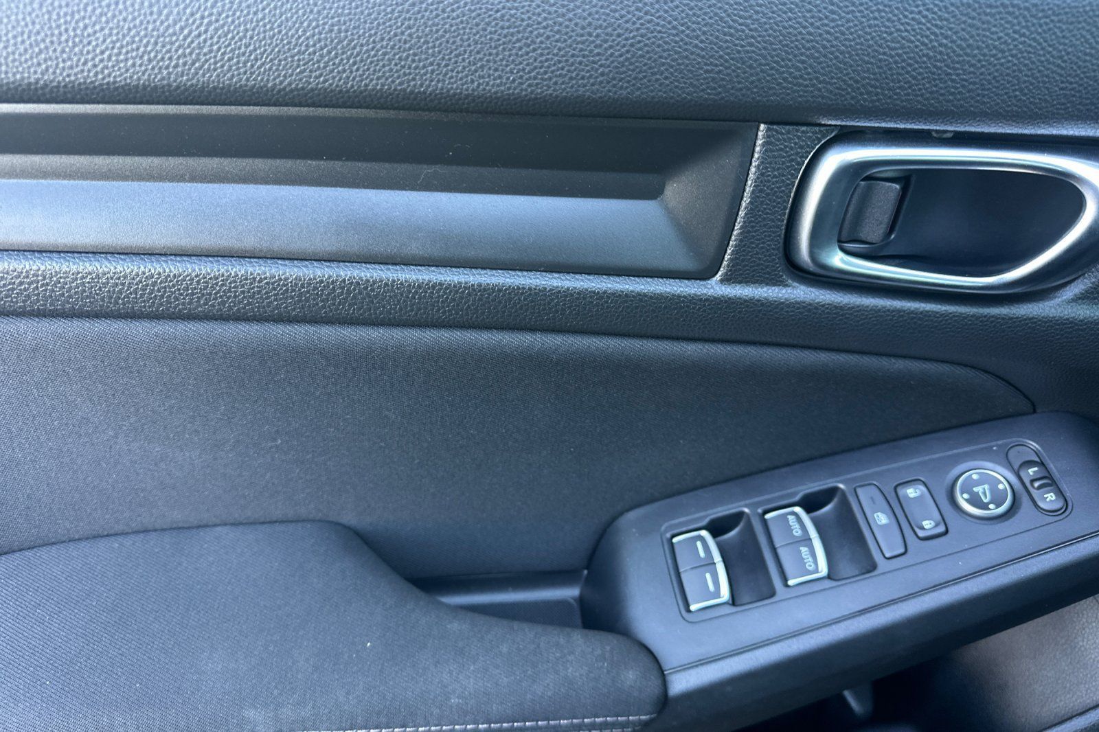 Used 2024 Honda Civic Sport image 10
