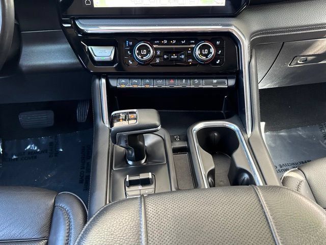 Used 2024 GMC Sierra 1500 Denali w/ Denali Reserve Package AWD/4WD image 17