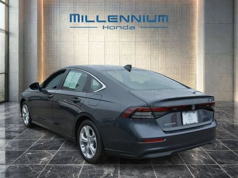 Used 2025 Honda Accord LX image 10