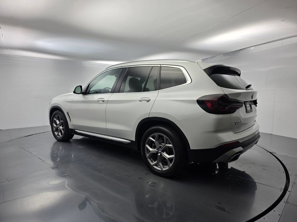 Used 2022 BMW X3 sDrive30i RWD image 6