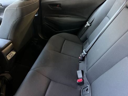 Used 2025 Toyota Corolla LE FWD image 5