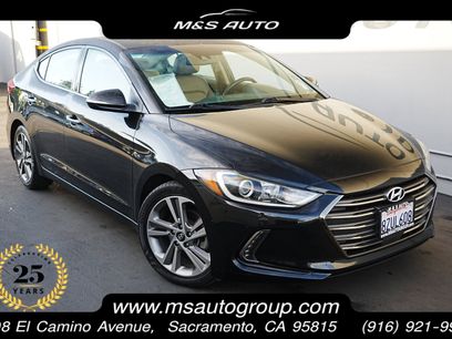 Used 2017 Hyundai Elantra Limited w/ Limited Ultimate Package 05