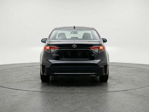 Used 2025 Toyota Corolla LE image 7