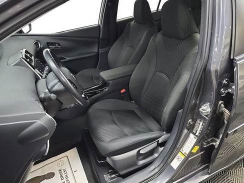 Used 2021 Toyota Prius Prime LE image 29
