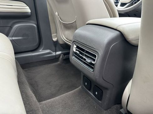Used 2023 Lincoln Corsair AWD w/ Equipment Group 101A image 40
