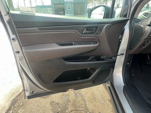 Used 2019 Honda Odyssey EX-L image 24