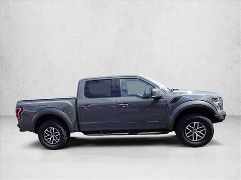 Used 2018 Ford F150 Raptor w/ Equipment Group 802A Luxury AWD/4WD image 3