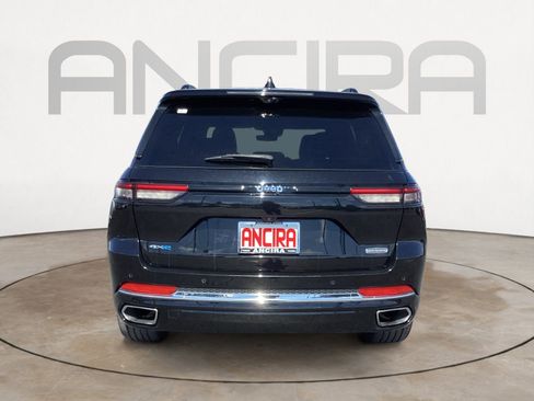 Used 2023 Jeep Grand Cherokee Overland w/ Advanced Protech Group III image 13