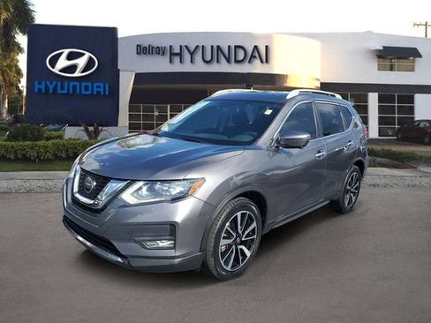 Used 2019 Nissan Rogue SL FWD image 3