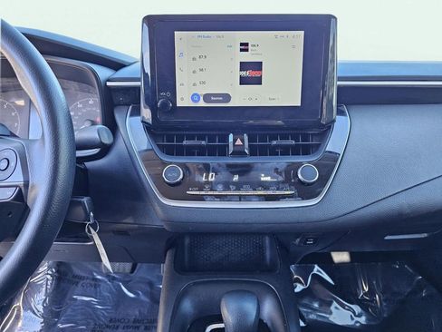 Used 2023 Toyota Corolla LE image 23