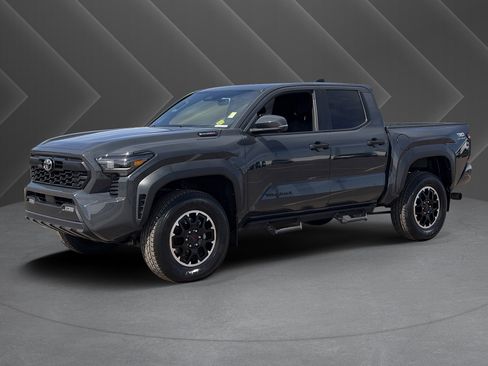 Used 2024 Toyota Tacoma TRD Off-Road w/ TRD Off Road Premium Package image 33