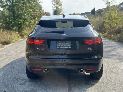 Used 2020 Jaguar F-PACE S image 7