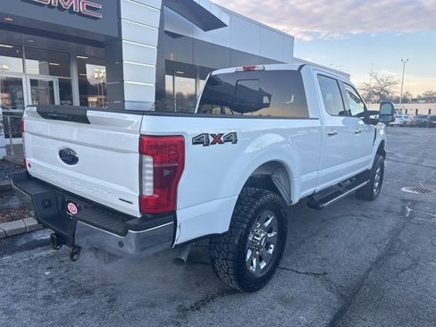 Used 2017 Ford F350 Lariat image 11