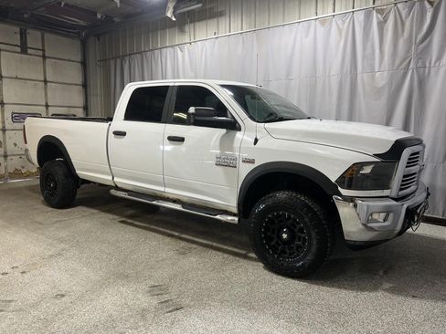 Used 2015 RAM 2500 SLT w/ Protection Group AWD/4WD image 3