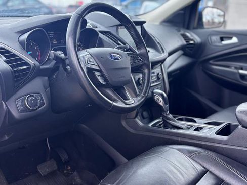 Used 2018 Ford Escape SEL image 5