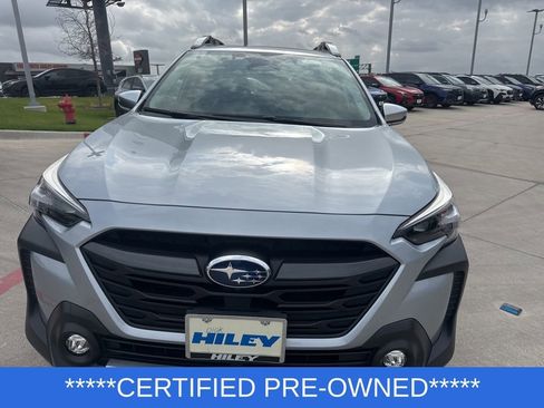 Used 2025 Subaru Outback Touring XT image 2