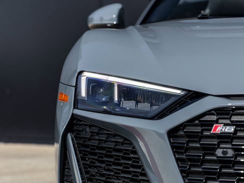 Used 2020 Audi R8 V10 image 18