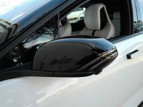 Used 2023 Fisker Ocean Extreme image 16