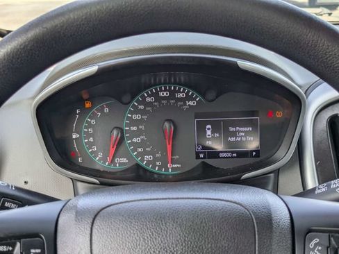 Used 2019 Chevrolet Sonic LT FWD image 27