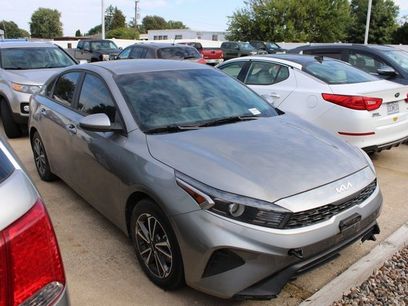 Certified 2022 Kia Forte LXS