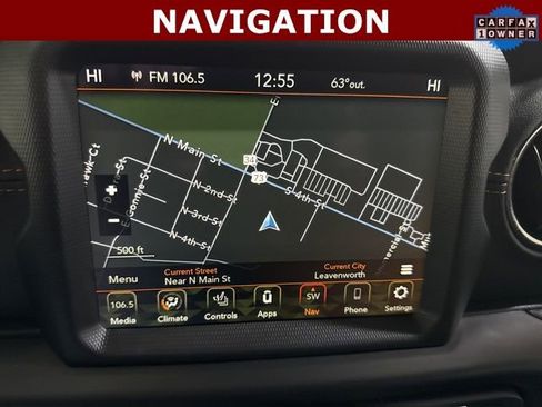 Used 2022 Jeep Wrangler Unlimited Sahara image 3