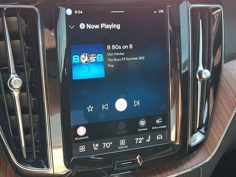 Certified 2023 Volvo XC60 B5 Plus w/ Climate Package AWD/4WD image 19