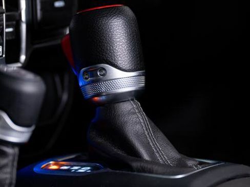 Used 2025 Jeep Wrangler Unlimited Sport image 15