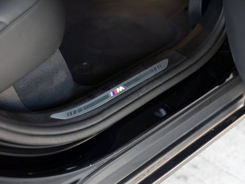 Used 2023 BMW XM AWD/4WD image 70