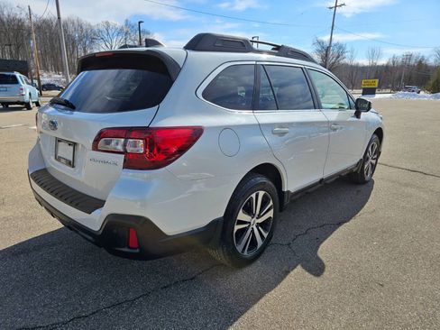 Used 2019 Subaru Outback 2.5i Limited w/ Popular Package #2 image 18