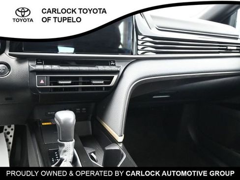 Used 2025 Toyota Camry SE image 25