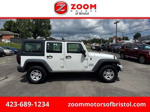 Used 2016 Jeep Wrangler Unlimited Sport w/ Connectivity Group AWD/4WD image 1