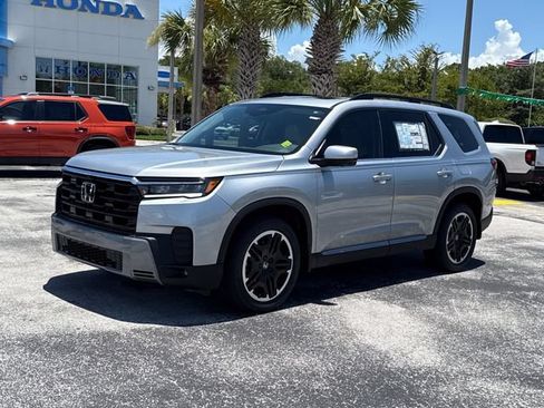 New 2026 Honda Pilot Touring image 11